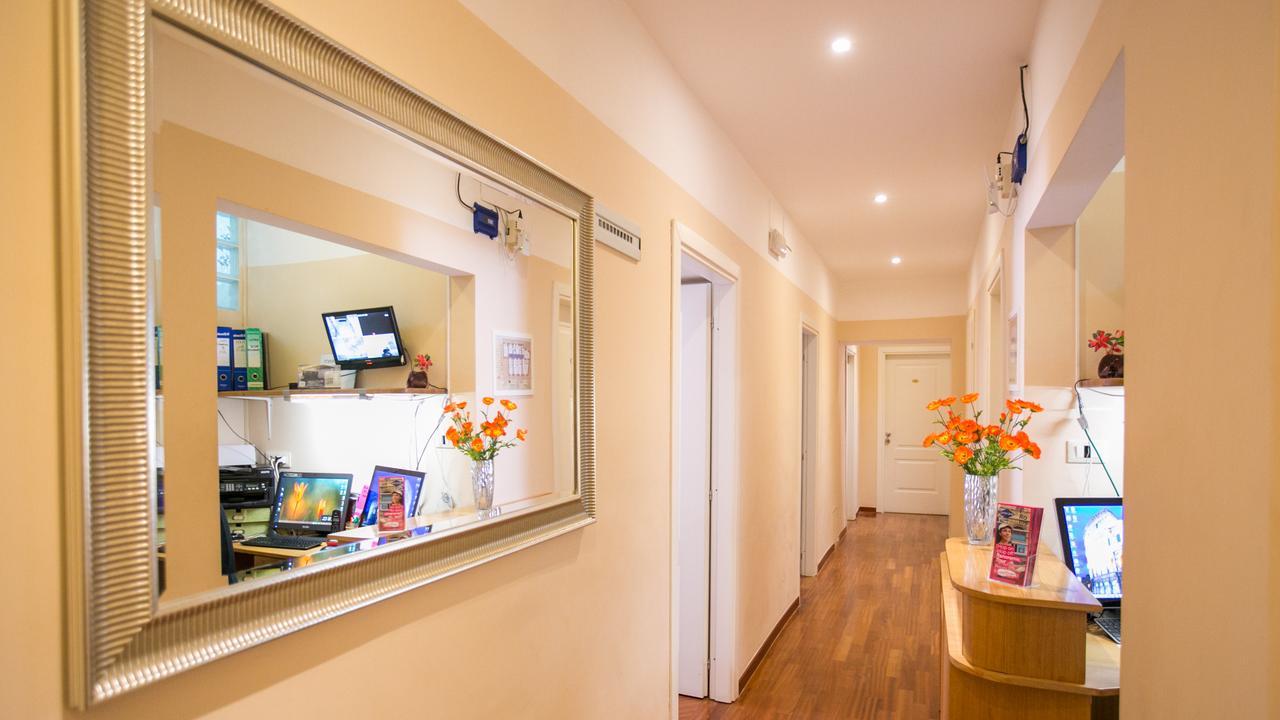 Hotel Martino Ai Monti Rome Bagian luar foto